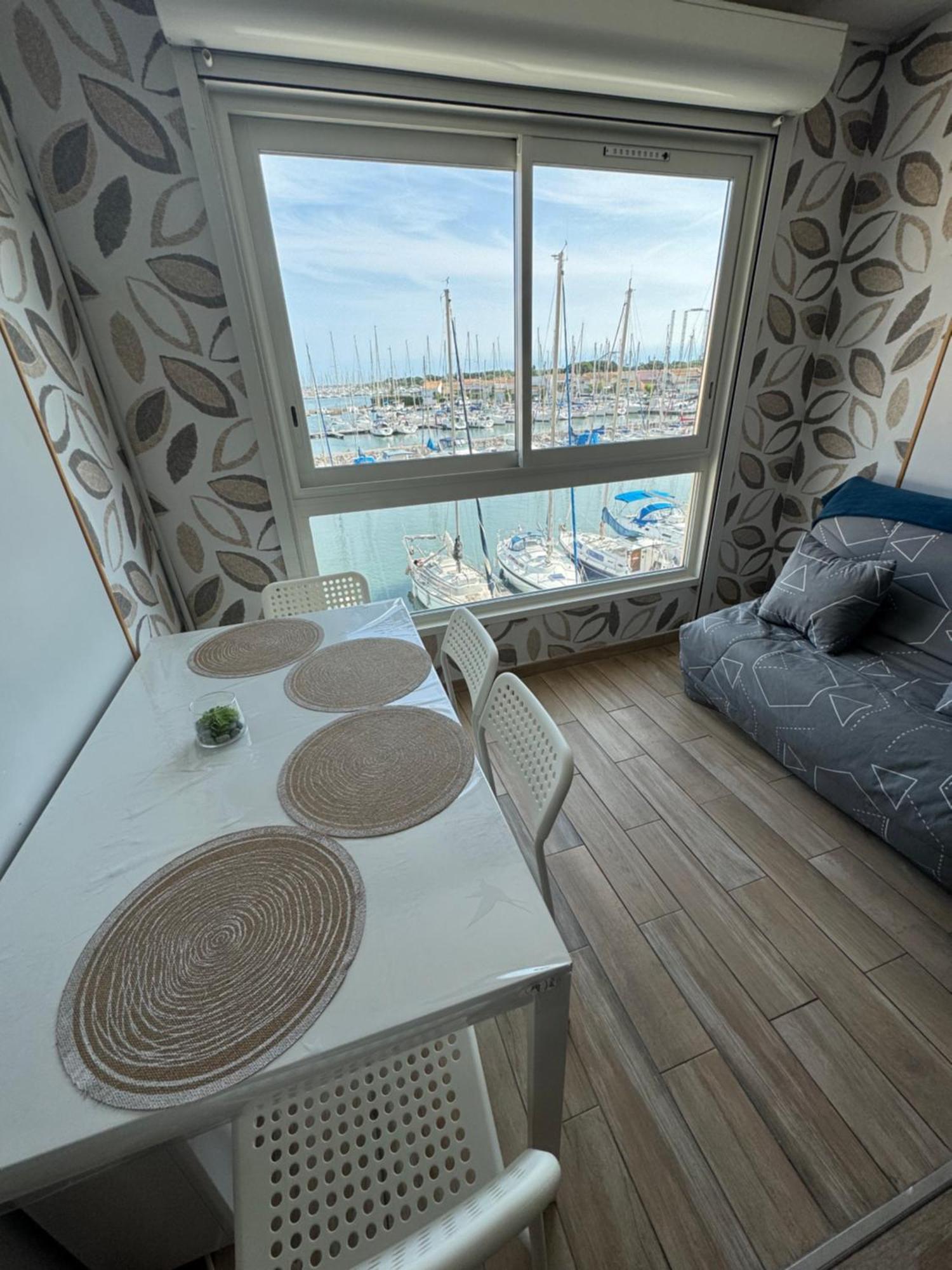 Studio Cosy Climatise Vue Sur Port Agde Bagian luar foto